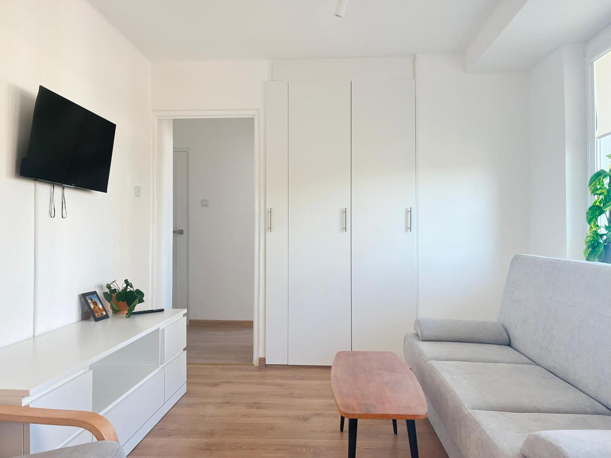 With Private Kitchen In The Heart Of Krakow, Center Apartment Krakow
